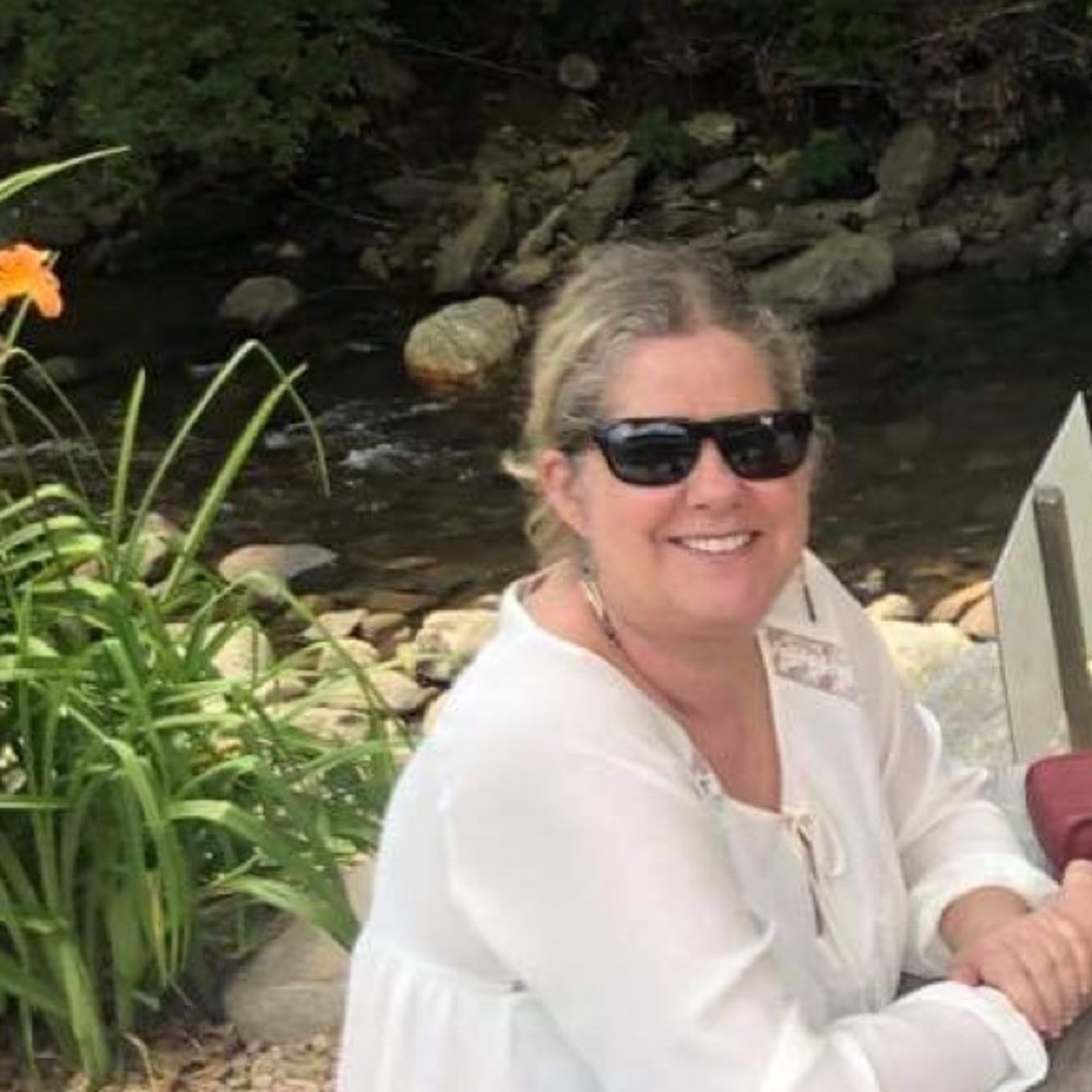 Meet your Posher, Nancy